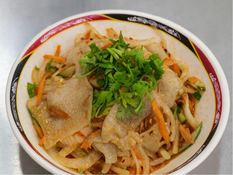 中和緬甸街美食 從豌豆粉到涼拌米線 道地雲南風味一次滿足