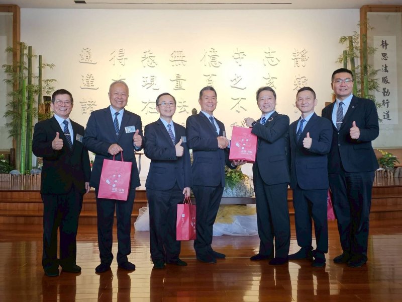 日本三重縣市知事訪台 看見慈悲科技力量