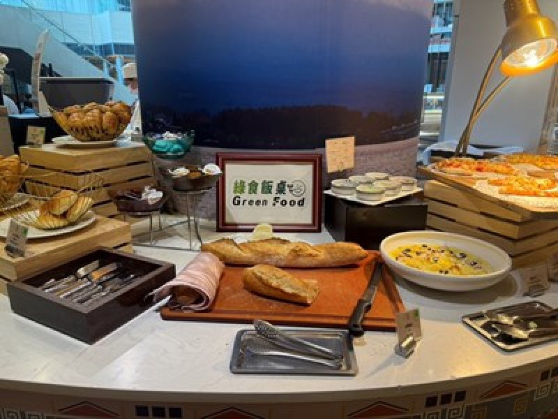 台中推動低碳綠色餐飲 近600家環保餐廳逐步升級「綠食飯桌」