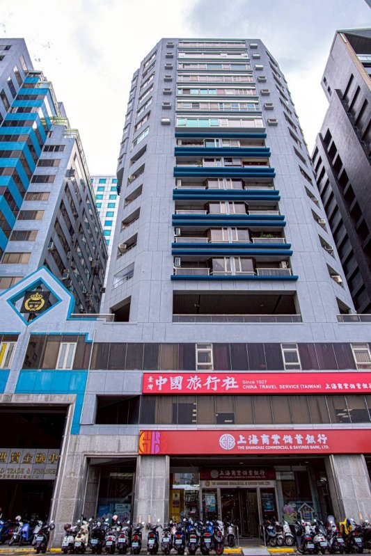 高市大廈自主都市更新整建拉皮修繕工程   京典開發樹立良好示範案例  