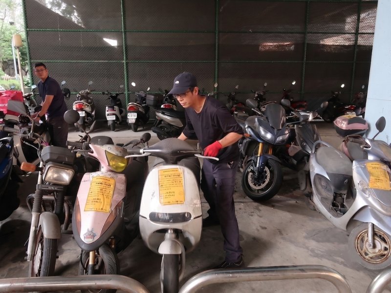 為免廢車衍生公安及髒亂問題 桃園率先訂法強制拖吊