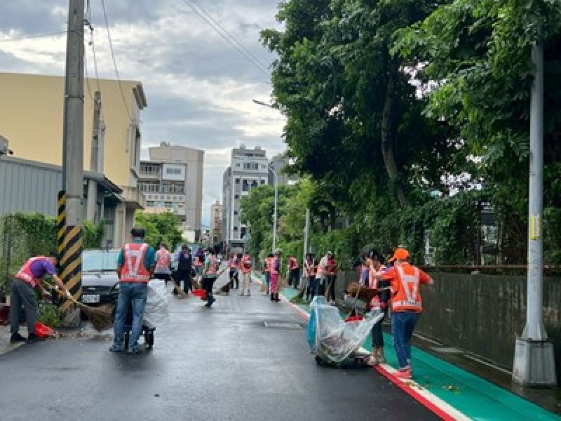 巴威颱風遠離 中市各區公所動員逾500人投入災後復原　迅速排除災情守護市民家園