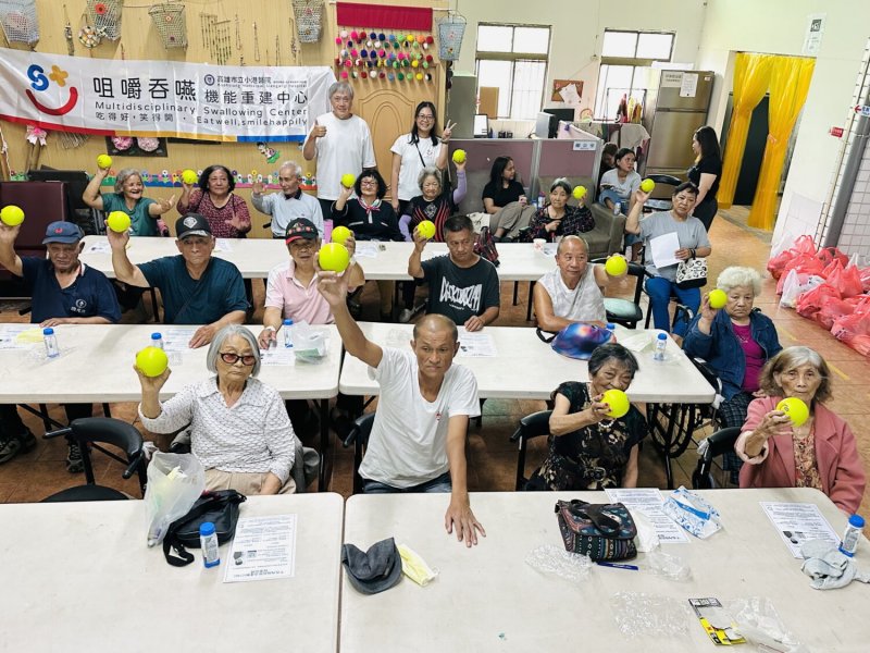 健康送進部落！小港醫院深入那瑪夏 守護原鄉長者咀嚼吞嚥健康