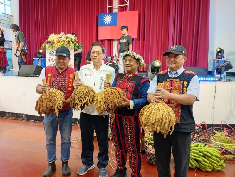 小米串起部落情　獅子鄉收穫祭展現文化韌性　蘇清泉挺生活祭儀中心