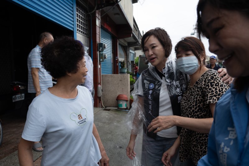 雨災重創永安　柯志恩走訪災區：先把復原做好，也要為下一波雨勢做好準備