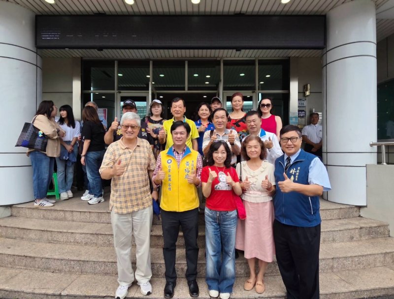 黃裕庭完成登記投入第八選區　呼籲集中選票守住國民黨關鍵第二席