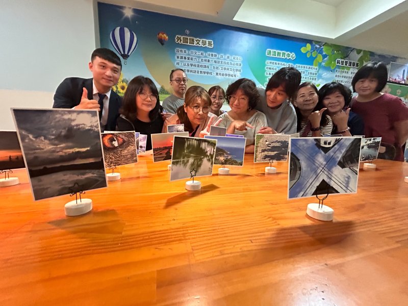 光影化作祝福|高雄空大15位愛心攝影家用明信片送愛到偏鄉