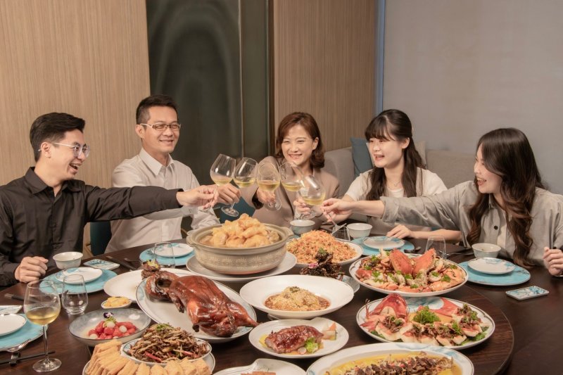 高雄洲際酒店 2026 尾牙春酒 【金羊獻瑞．共聚盛筵】磅礴開席，早鳥優惠開跑