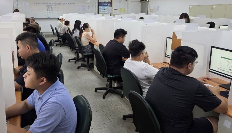 國環院今 (26) 日公布首場環保證照電腦測驗成績 考生即日起可線上申請合格證書及繳費