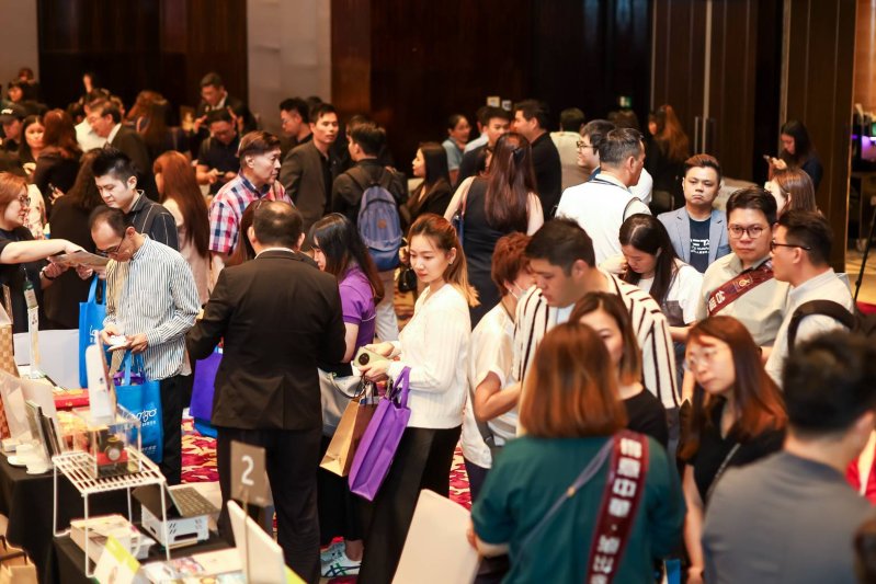 吉隆坡辦理B2B台灣觀光推廣會華人業者場，雙方交流熱絡