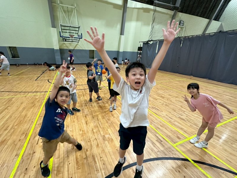 酷玩一夏．動能無限 新北運動中心兒童夏令營線上博覽會整合16座運動中心暑期營隊資訊(資料照，照片來源｜中和運動中心)