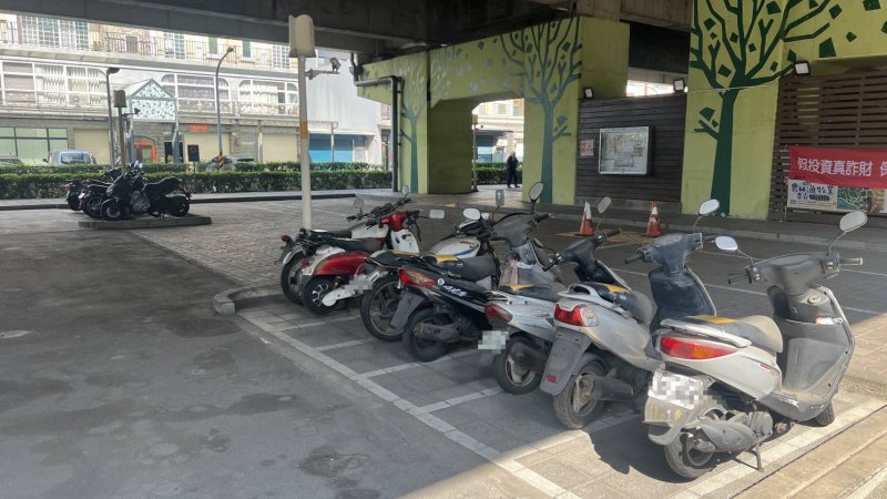免廢車衍生公安及髒亂問題 桃園率先訂法強制拖吊第二張 免廢車衍生公安及髒亂問題 桃園率先訂法強制拖吊第二張