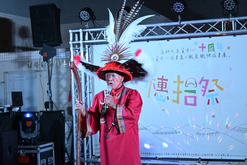 花光同鄉會陳萬貴頭目主持開幕{穗光之夜・十週年}開幕晚會祈福儀式 花光同鄉會陳萬貴頭目主持開幕{穗光之夜・十週年}開幕晚會祈福儀式