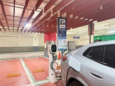 打造電動車友善城市！中市充電槍突破930槍 六都領先再升級