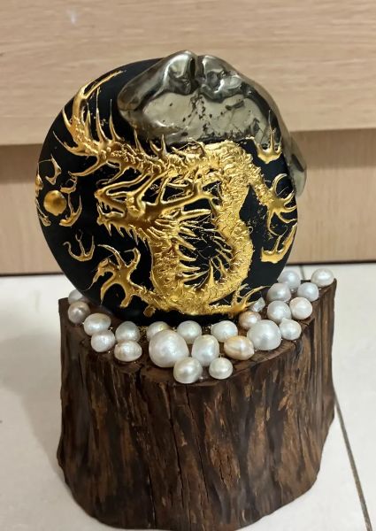藝術家謝新昌專欄｜《金龍騰飛》——天地靈石蘊生機，祥龍納福啟新程