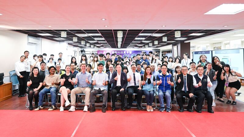 高中AI科教中心啟用、科技夏令營開跑　張市長：展現桃園科技教育堅實基礎