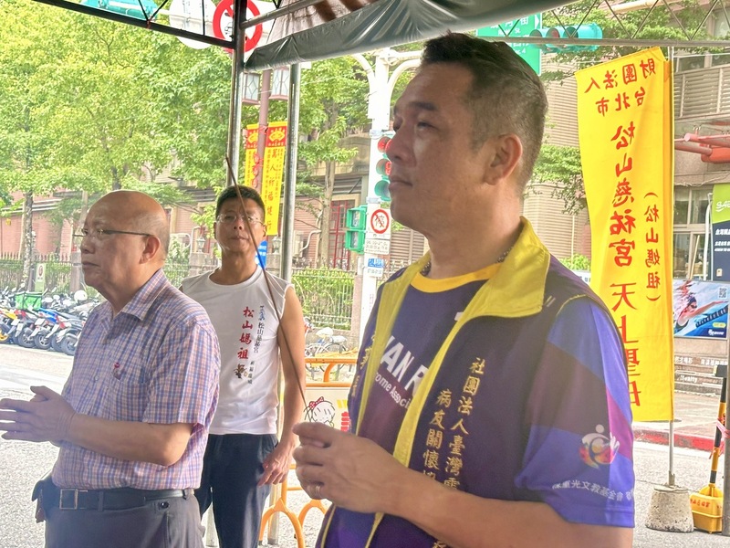 松山慈祐宮中元普渡傳愛 捐贈200組物資並延續特製推車補助　陪伴雷特氏症家庭